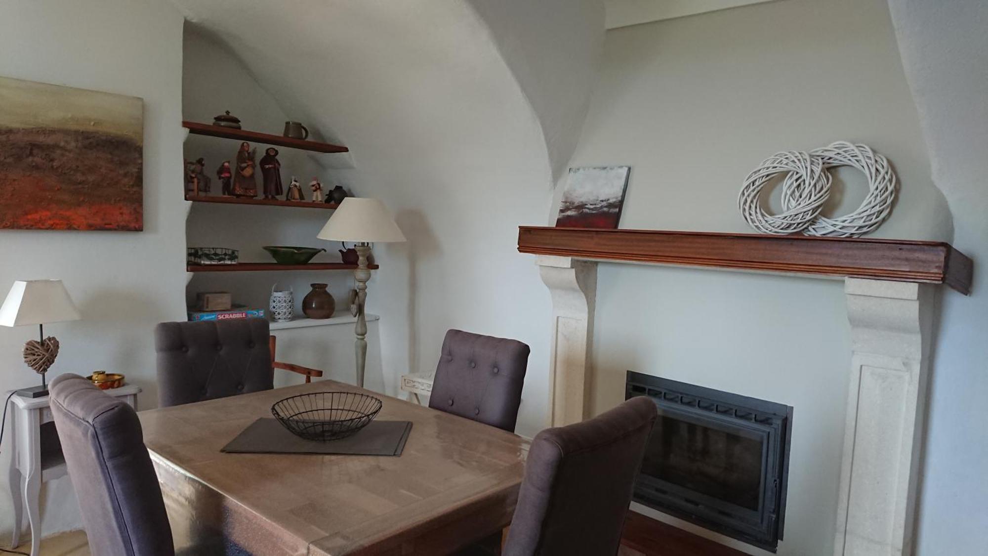 Gite En Cevennes Du Sud, Bergerie Restauree Au Rez De Jardin D'Une Bastide Avec Piscine, Vue Exceptionnelle, Authenticite Et Confort Saint-Laurent-le-Minier エクステリア 写真